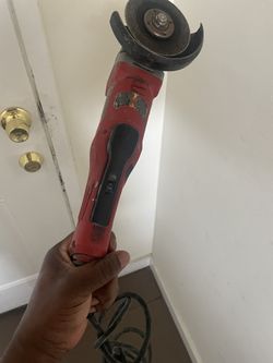 Milwakee Grinder w 4 1/2” Metal Blade