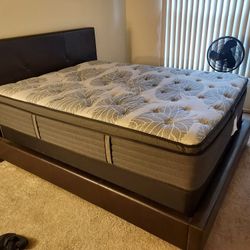 Queen Bed Frame With Headboard 