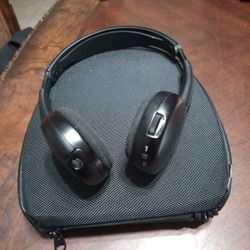 IR Headphones Wireless DVD  ACDELCO G M Original Equipment (contact info removed)7