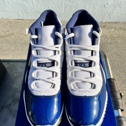 Jordan 11s 