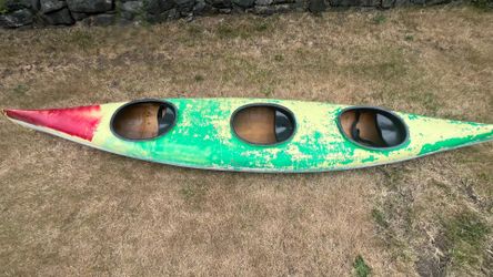 3-person canoe