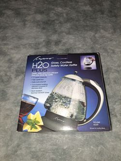 Capresso H20 Plus Glass, Cordless Safty Water Kettle - New in Box