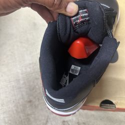 Jordan Bred 11 Size 9 Near DS