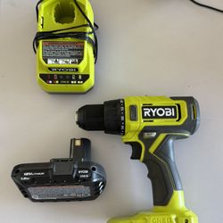 Ryobi One + 18v Cordless 1/2in Drill/Driver w Battery and Charger 