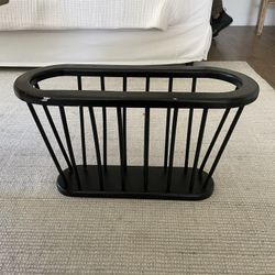 Magazine Holder 