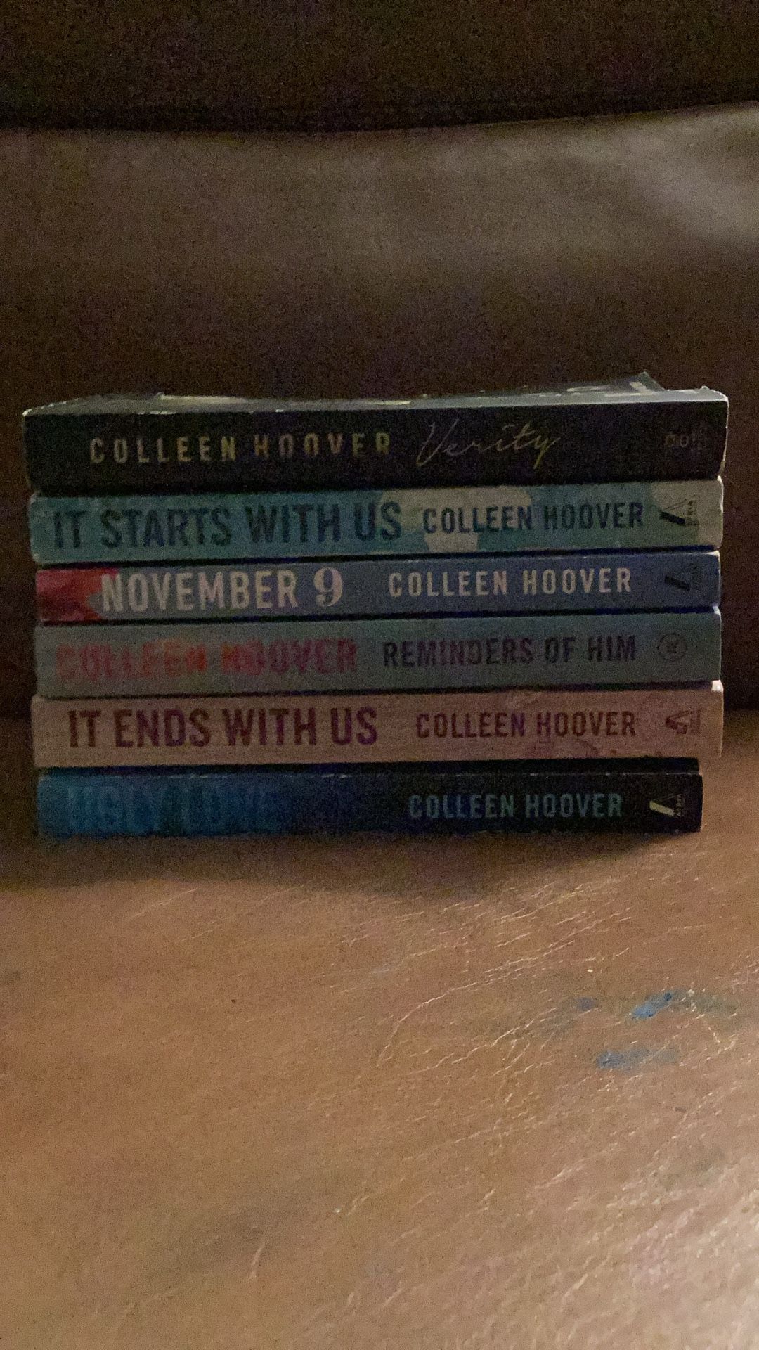 colleen hoover books.