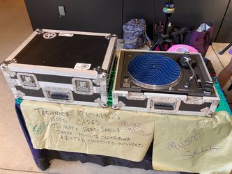 FOR SALE: Pair of Technics SL-1210MK2 Turntables – Complete DJ Setup
