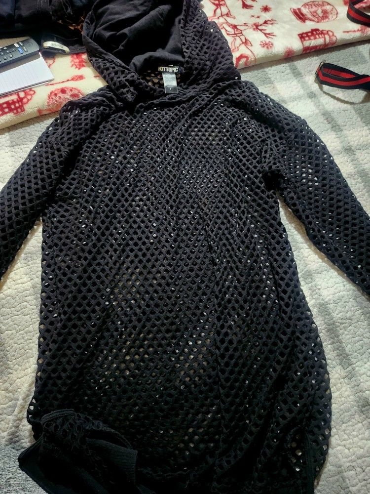 Black fishnet Hot Topic Top