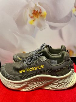 New Balance Running Sneakers Olive Green size10.5