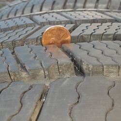 2)265/60R18"Michelin 