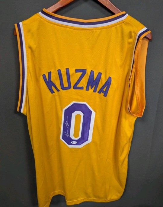 LA Lakers Kyle Kuzma Signed Jersey