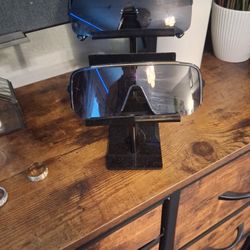 Sunglass Plus Stands. 