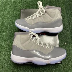 2021 Jordan Cool Grey 11s size 9.5  Close To PADS