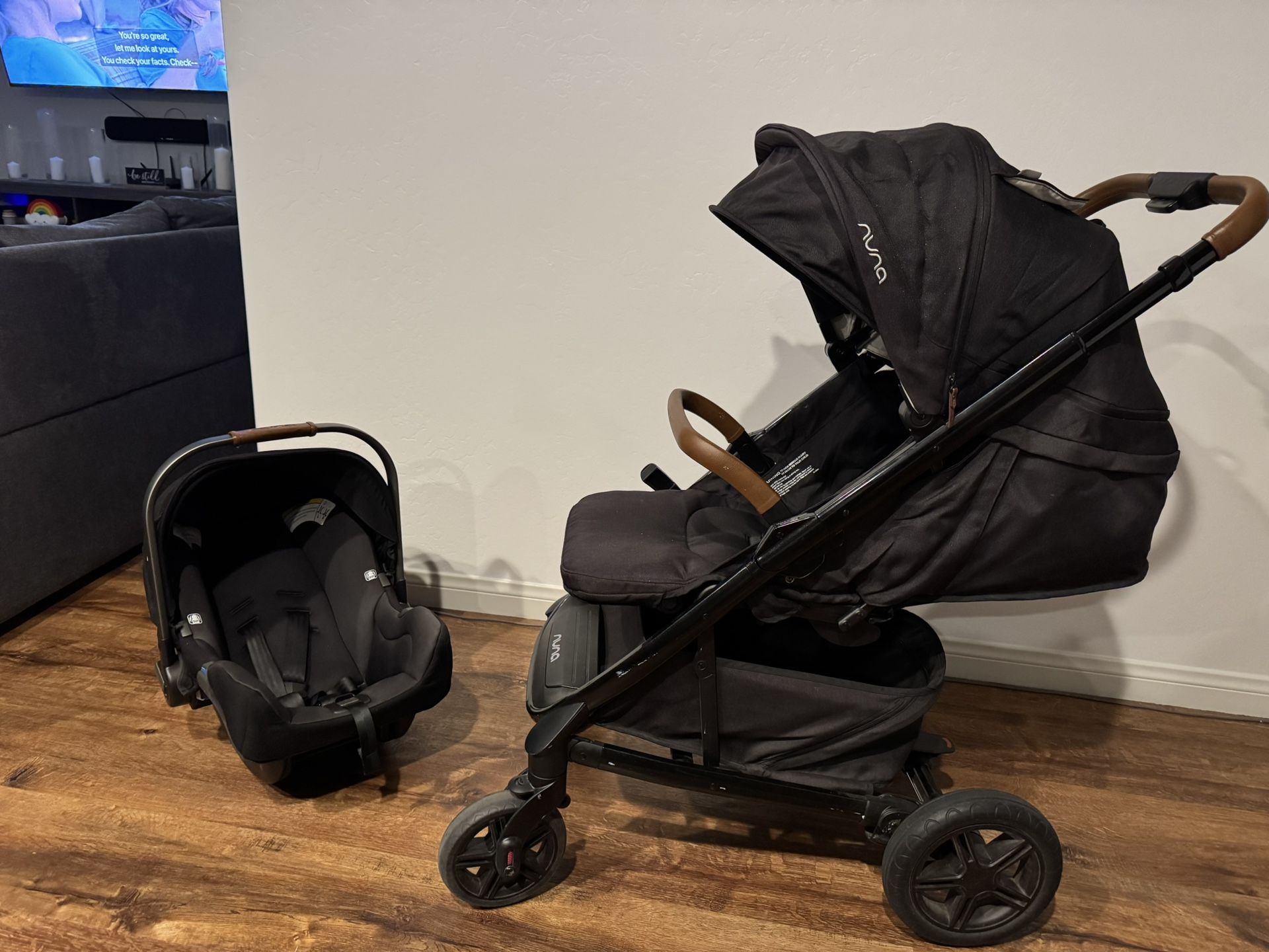 Nuna Pipa Travel System