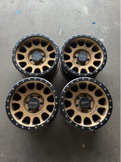 17x8.5 6x139 Bronze/Black Method Race Wheels!🔥🛞