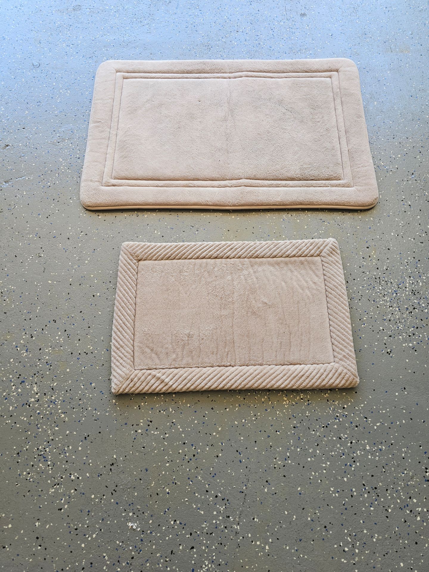 New Throw Rugs 2 for $10