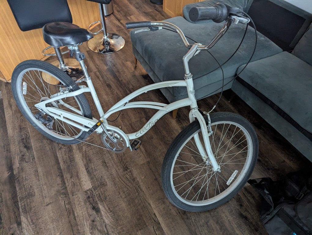 Cruiser Bicycle