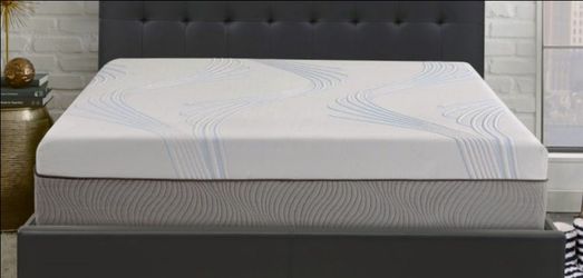 Queen Cooling Mattress