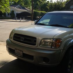 Toyota SR5, Sequoia, White 