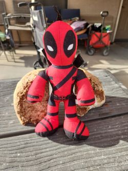Marvel Deadpool grabber machine plush doll