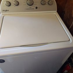 Whirlpool Washer And Dryer 