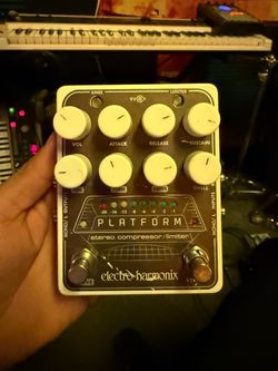 Electro-Harmonix Platform Stereo Compressor Pedal