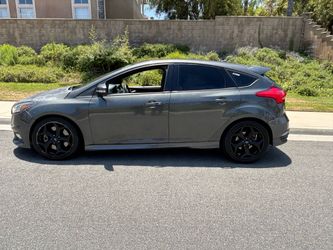 2016 ford focus ST