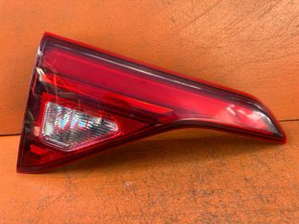 2017 2018 2019 GMC Acadia Left Driver Halogen LED Inner Tail Light OEM (contact info removed)9