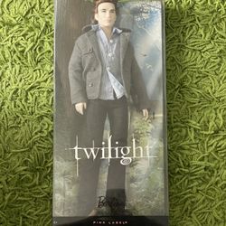 Barbie Collector Twilight Saga Edward Doll
