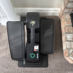 Cubii Under The Desk Elliptical 