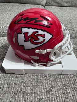 Marquise Hollywood Brown Signed Autograph Kansas City Chiefs Mini Helmet (JSA)
