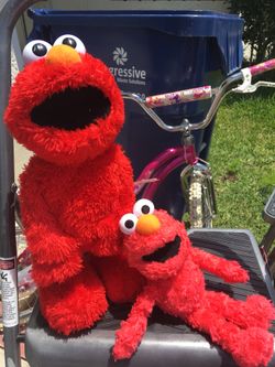 Talking Elmo and little Elmo
