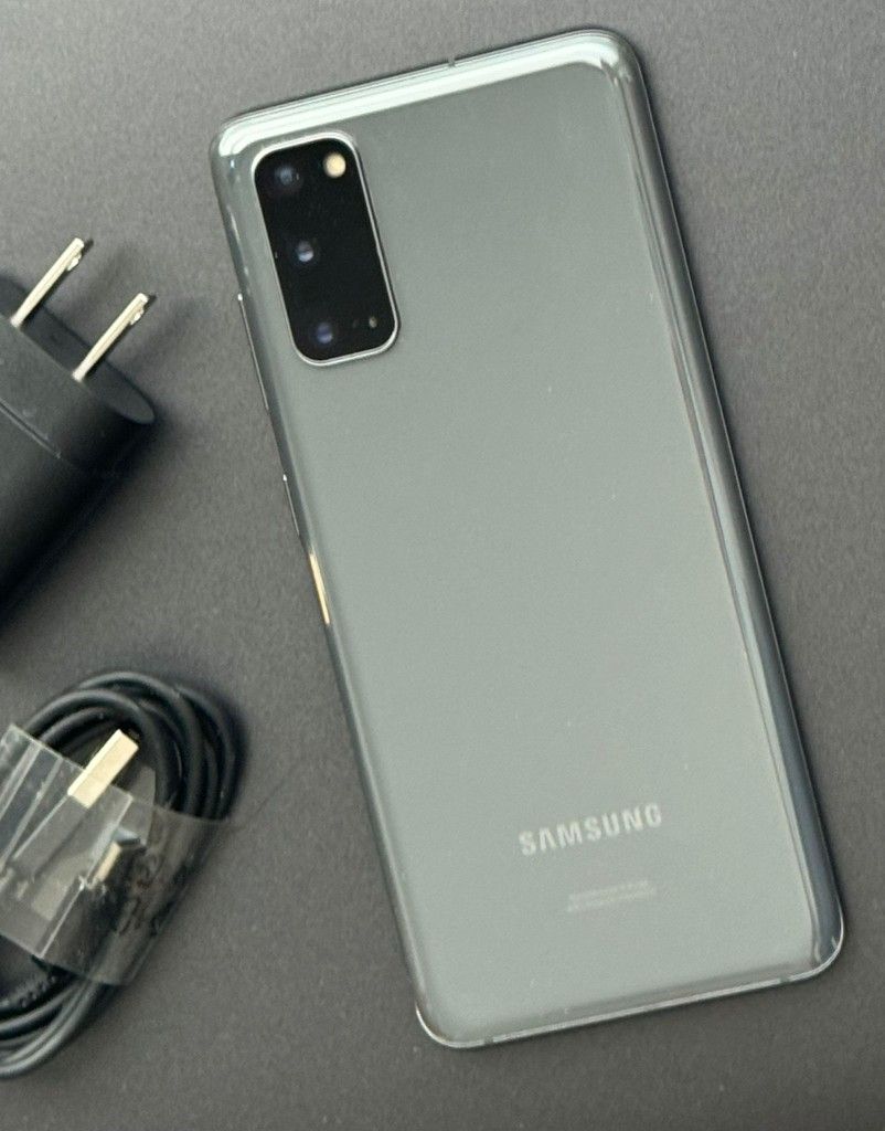 Samsung Galaxy S20 , Unlocked   for all Company Carrier...