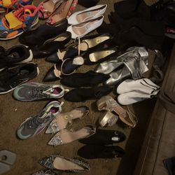 Lot Of 27 Women Heels And Sneakers And Boots Sizes 8-11 