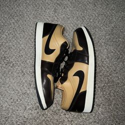 Nike Air Jordan 1 Low SE Flax and Baroque Brown