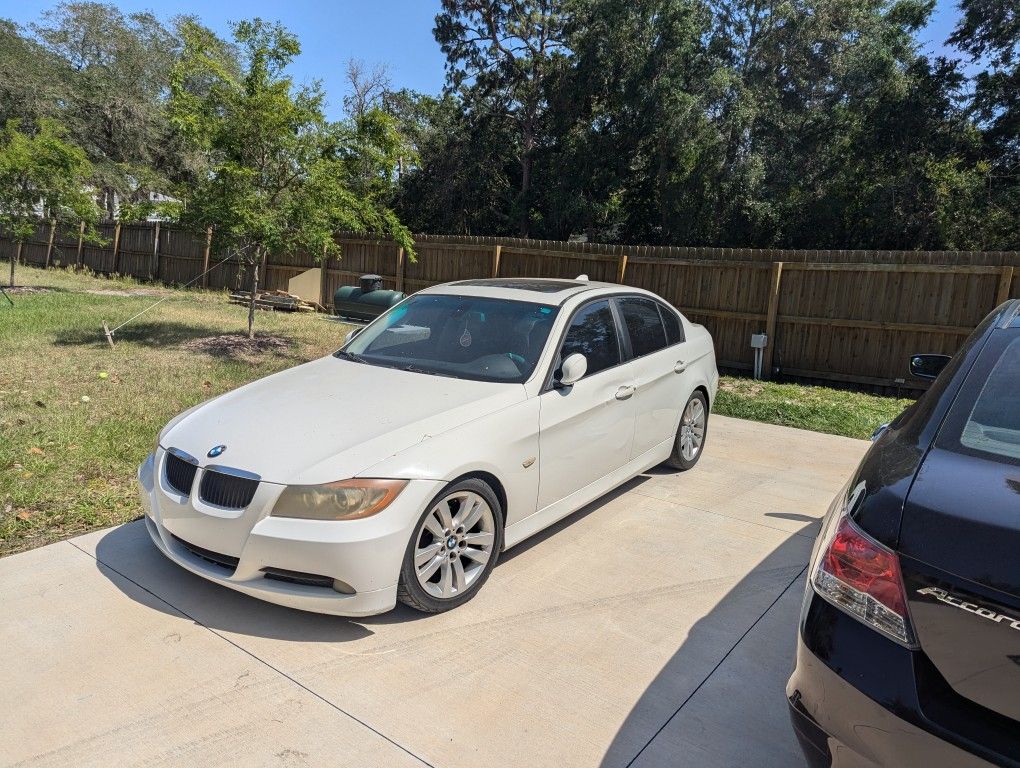2006 BMW 325i