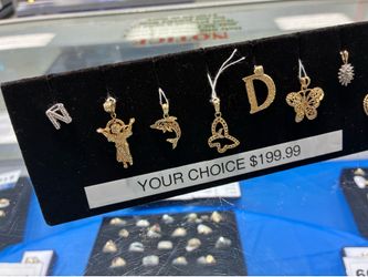 Women’s Pendants