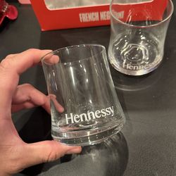 Hennessy Glass Set