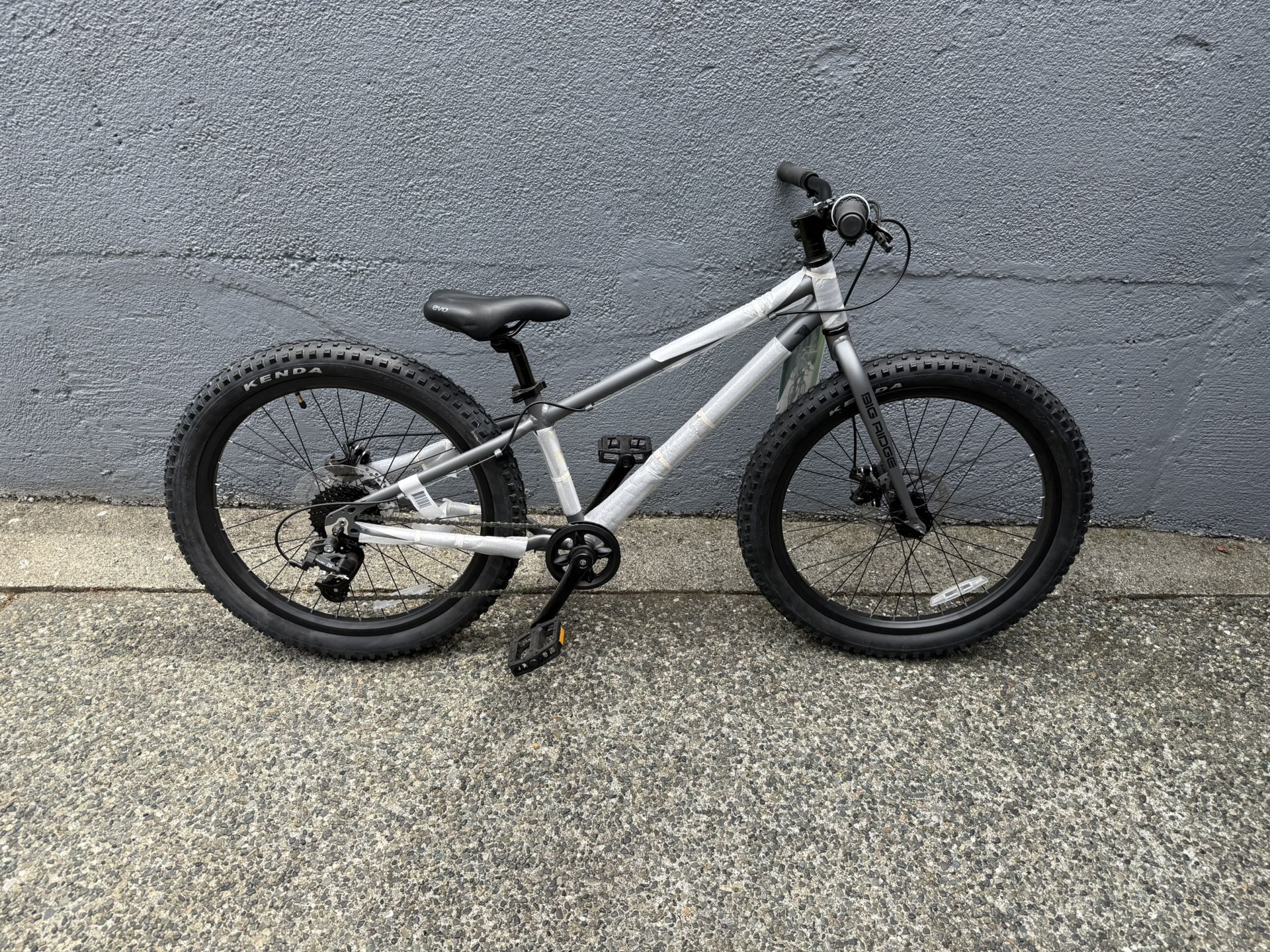 Brand New! Evo Kids 24” Fat Tire Bike
