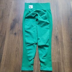 Brand New Yoga Workout Leggings Size Medium And Large