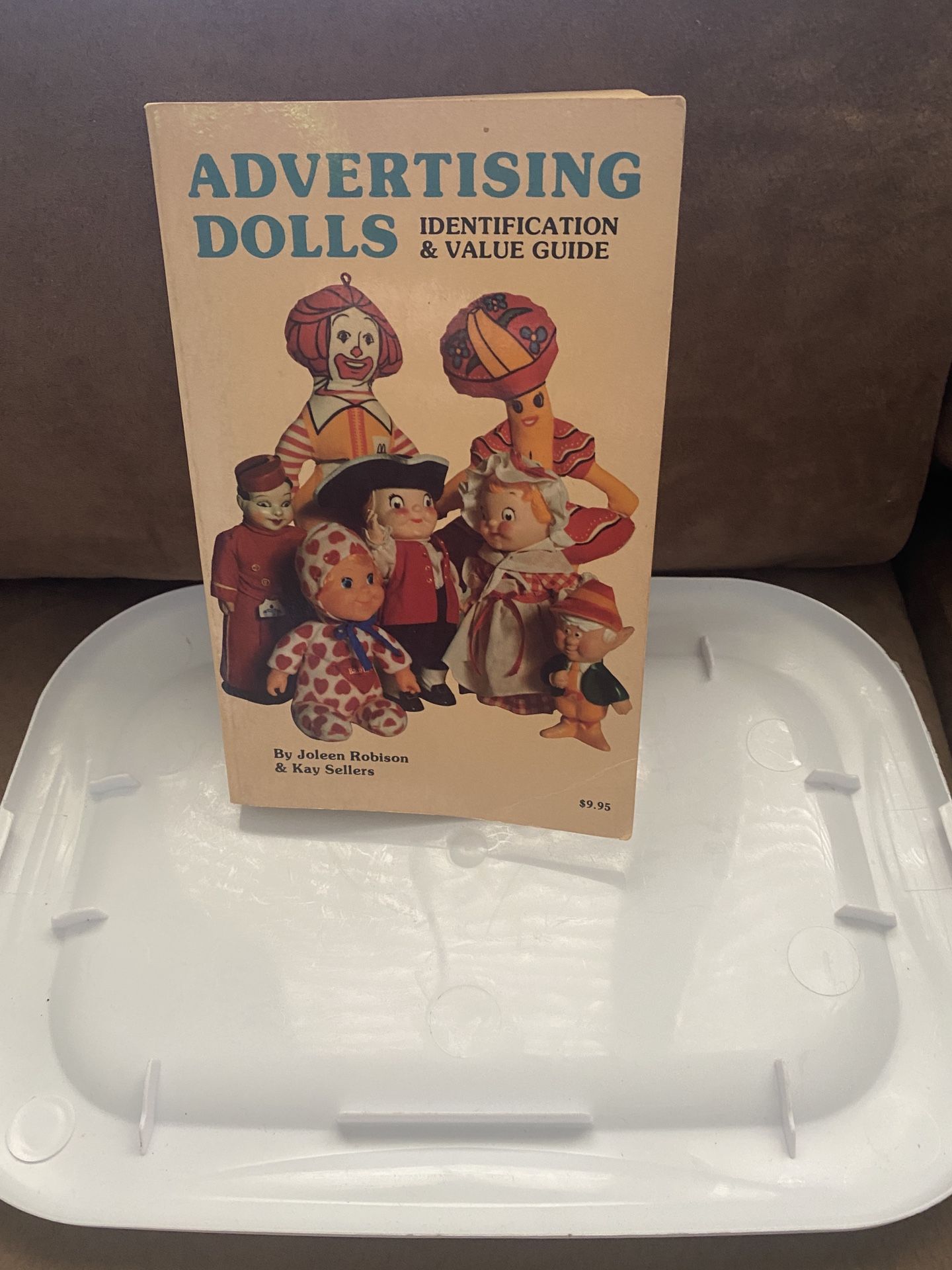 Advertising Dolls Value Guide Book