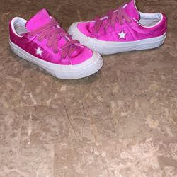 Converse low top pink silk shoes (Size:11)