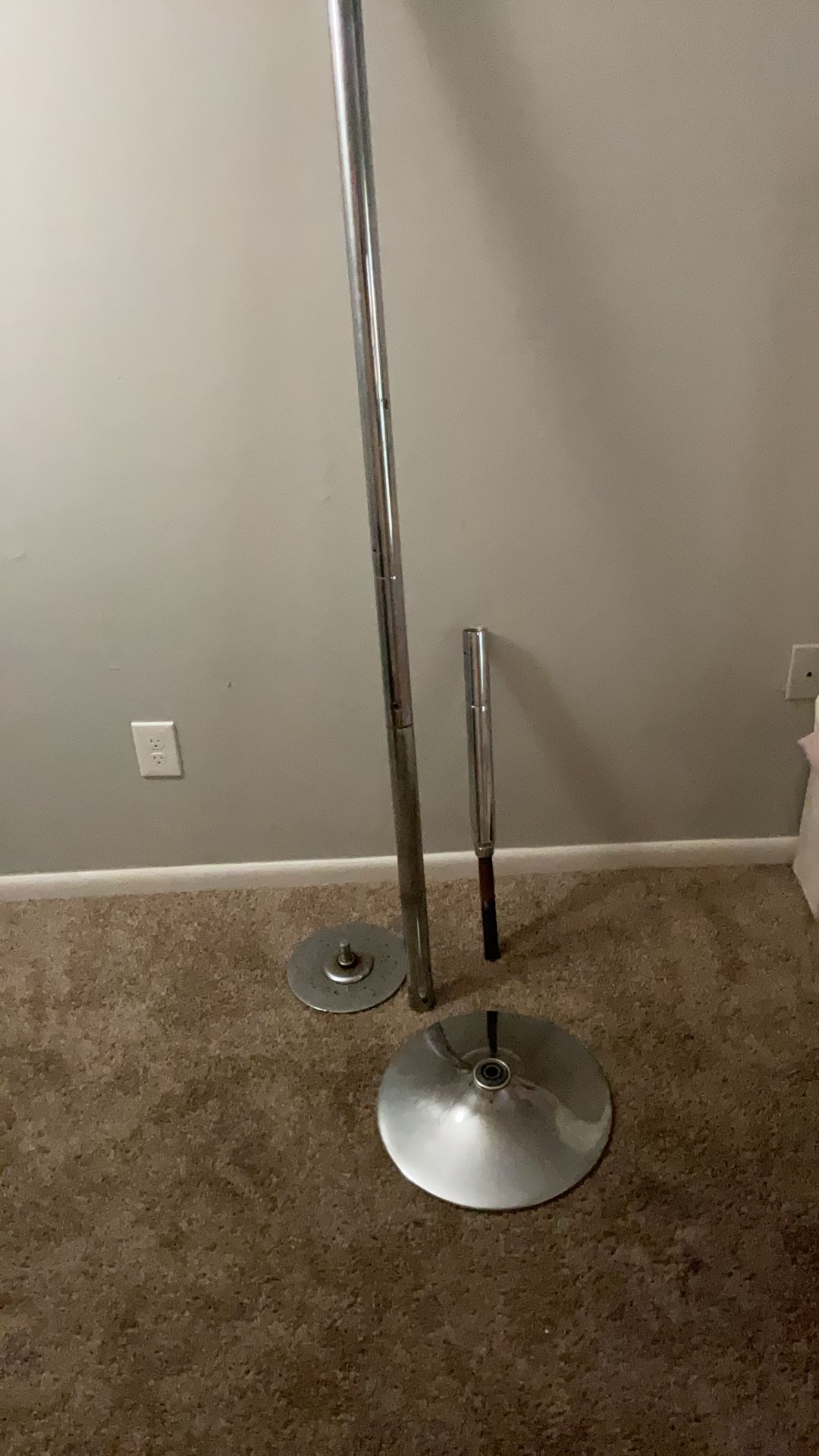 Spinning Pole