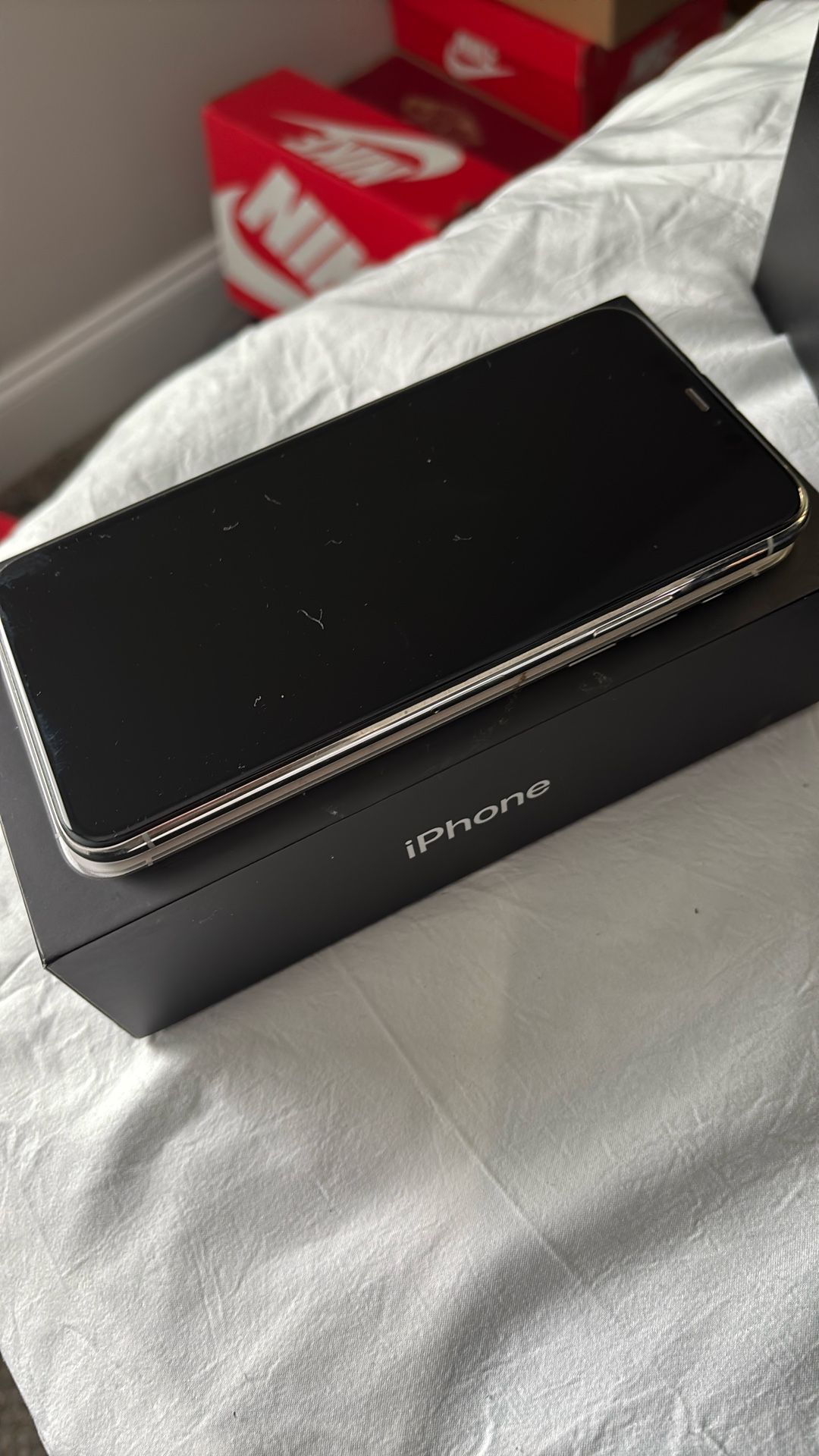 iPhone 11 Pro Max Silver 256 GB 