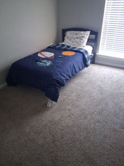 Kids Twin beds for Sale like new only used for Summer Stay