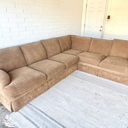 Sectional Couch FREE Delivery