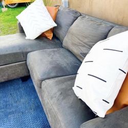 Gray Modern Sectional Sofa