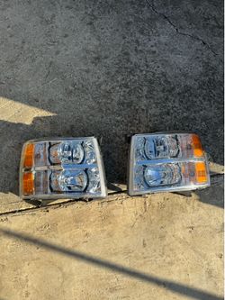 Chevy Silverado Headlights 2007-2013