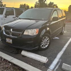 2013 Dodge Caravan Van
