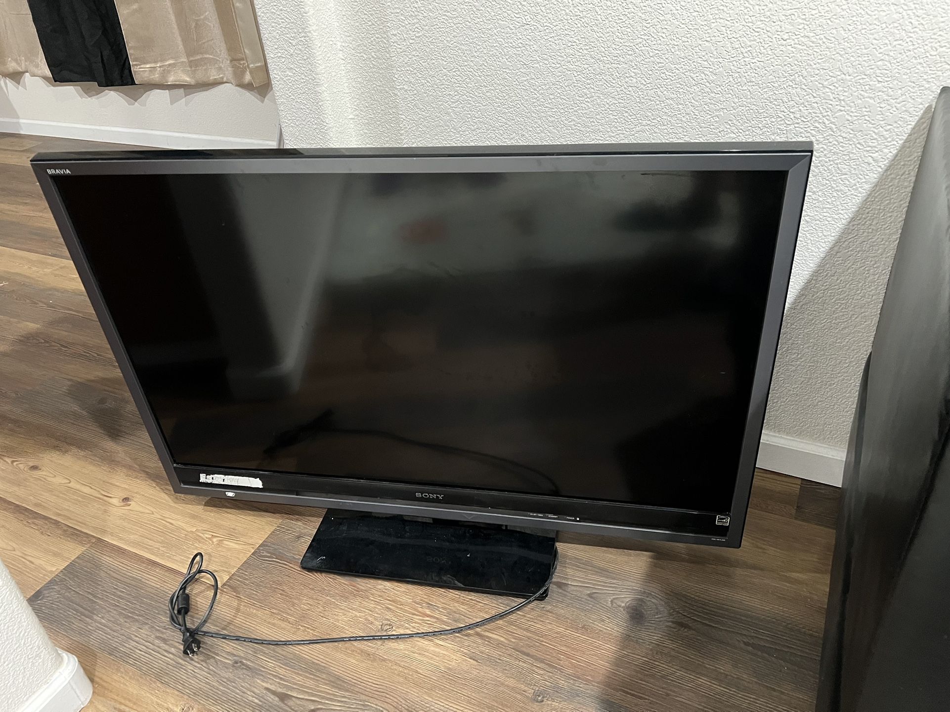Sony 70$ Tv